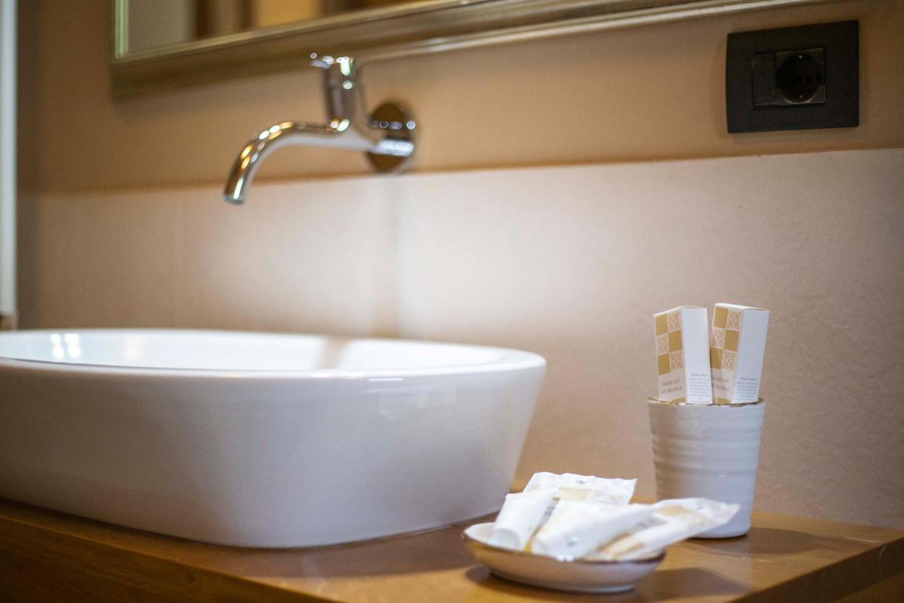 La Suite Con Piscina Privata 费拉约港 外观 照片